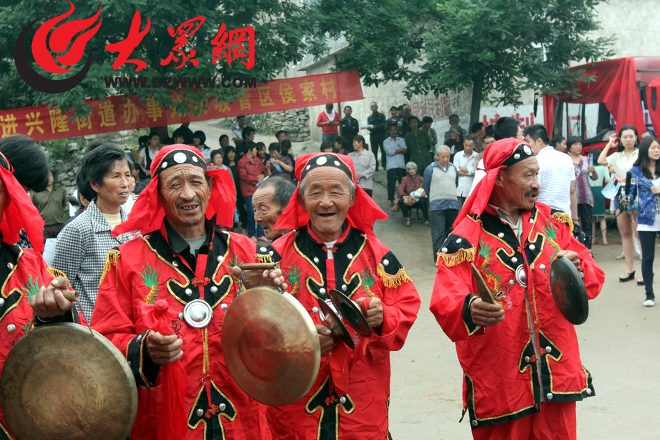 5�����茹��һ��́�����Ҵ��ί�����^��(ji��)һ�ӑcף����܇���_ͨ���󱊾W(w��ng)ӛ��������z.jpg